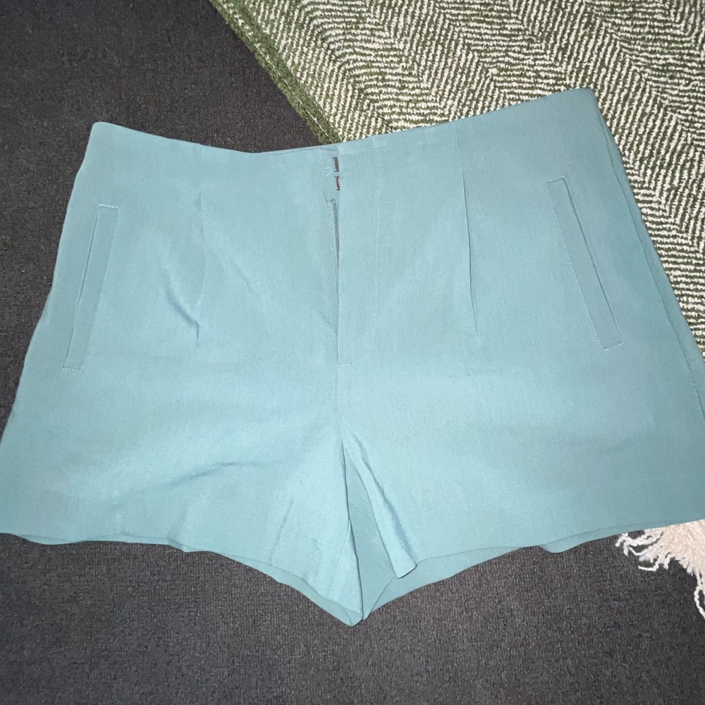 A New Day High-Rise Tailored Shorts- Green